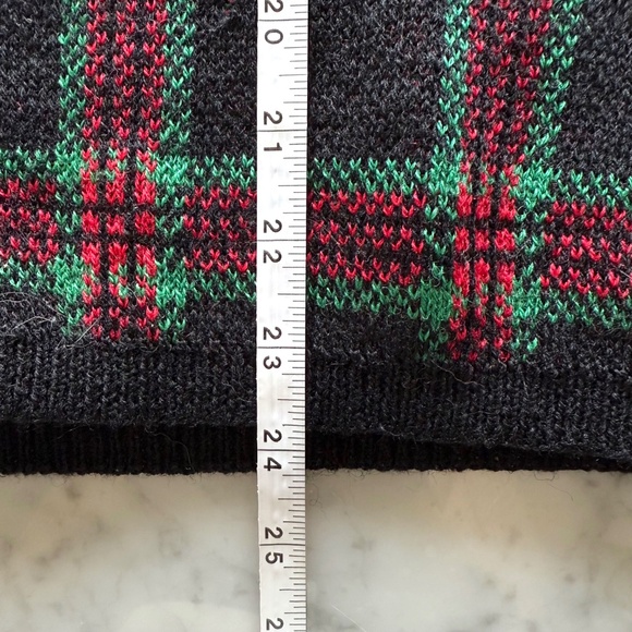 Vintage Pendleton Wool Plaid Cardigan Women’s 2X Black Red Green USA Knit Tartan - Picture 9 of 10